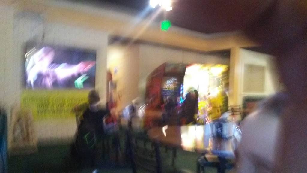 Round Table Pizza | meal delivery | 6267 Graham Hill Rd, Felton, CA 95018, USA | 8313355344 OR +1 831-335-5344