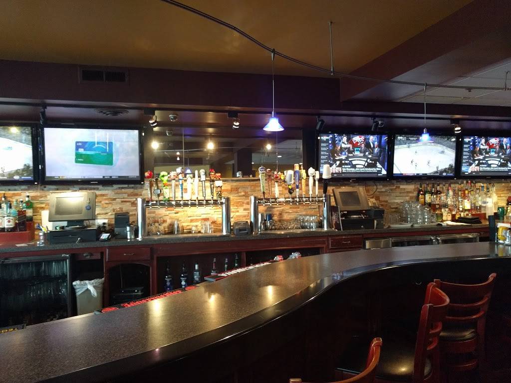 Olivers Bar & Grill | restaurant | 800 N Kinzie Ave, Bradley, IL 60915, USA | 8159393510 OR +1 815-939-3510