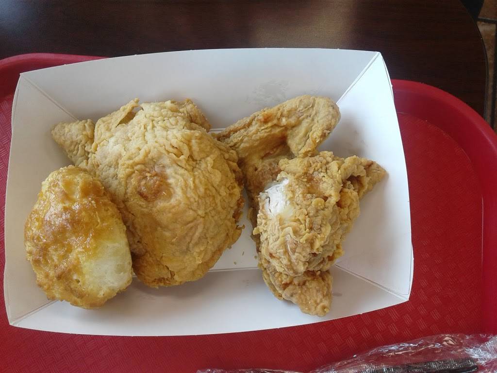 Churchs Chicken | restaurant | 338 N Zaragoza Rd, El Paso, TX 79907, USA | 9158593524 OR +1 915-859-3524