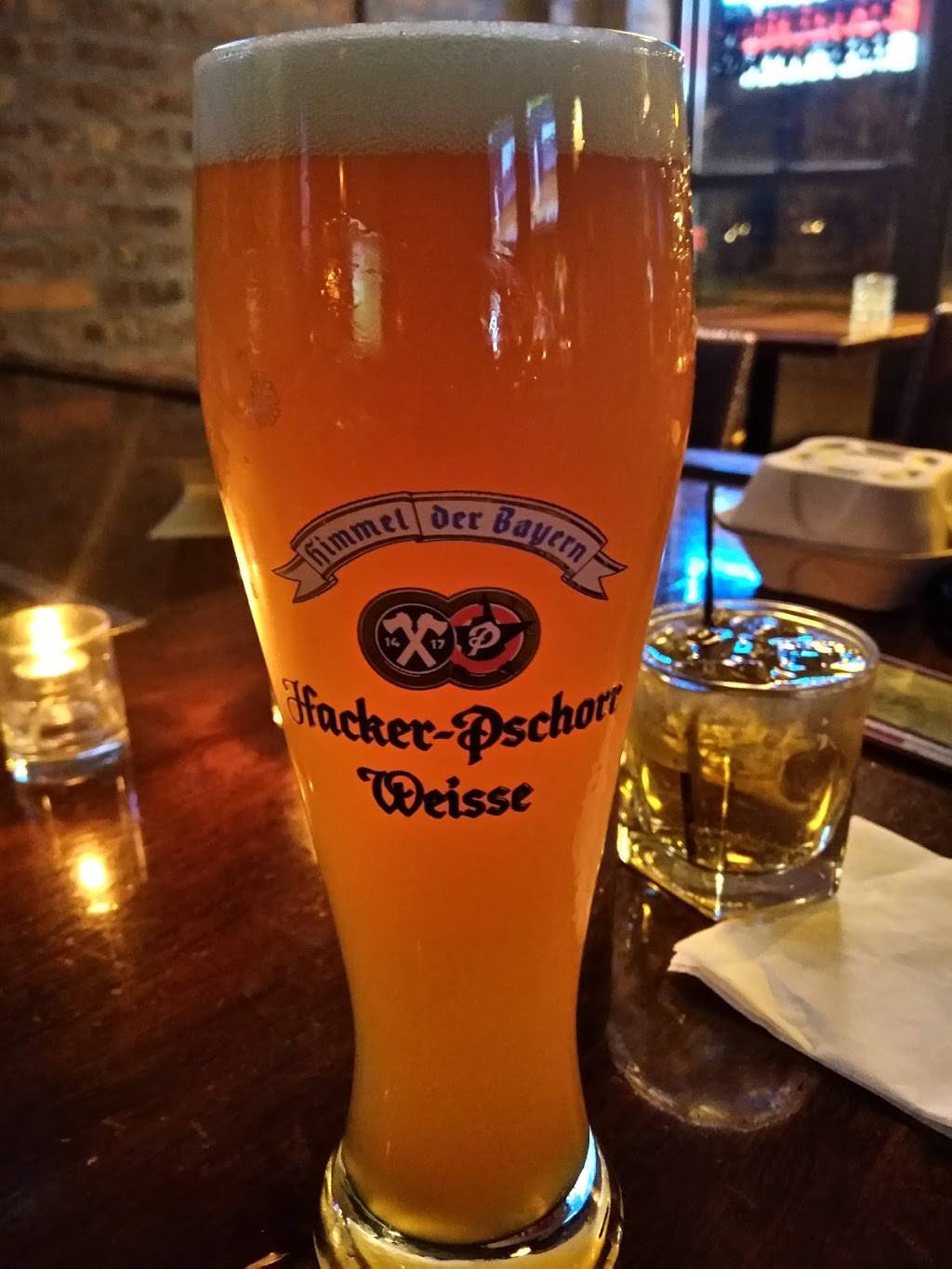 Monty Gaels Tavern & Grill | restaurant | 4356 N Leavitt St, Chicago, IL 60618, USA | 7732794900 OR +1 773-279-4900