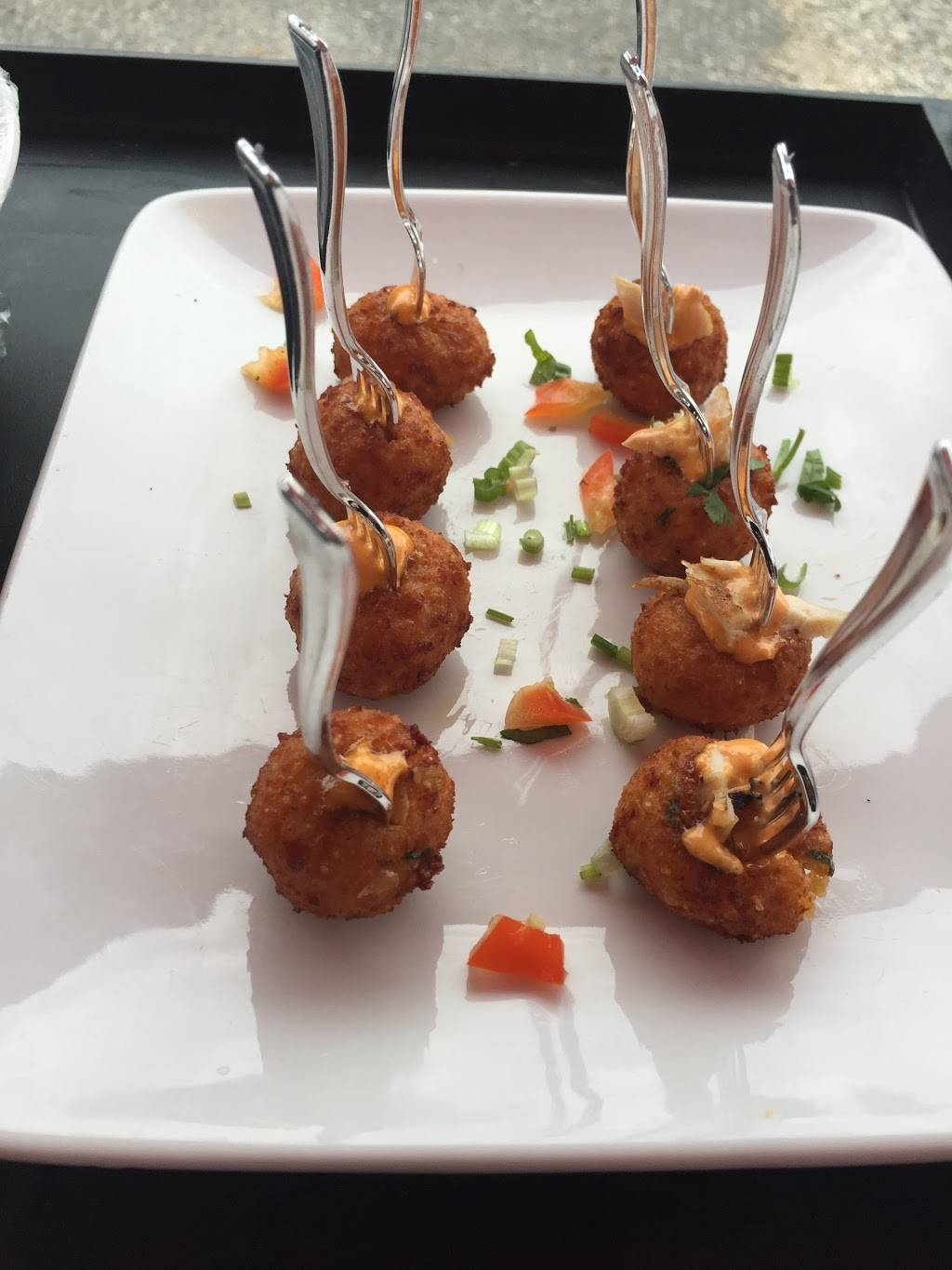 Thai Chilli Pepper | restaurant | 875 E Bloomingdale Ave, Brandon, FL 33511, USA | 8136814470 OR +1 813-681-4470