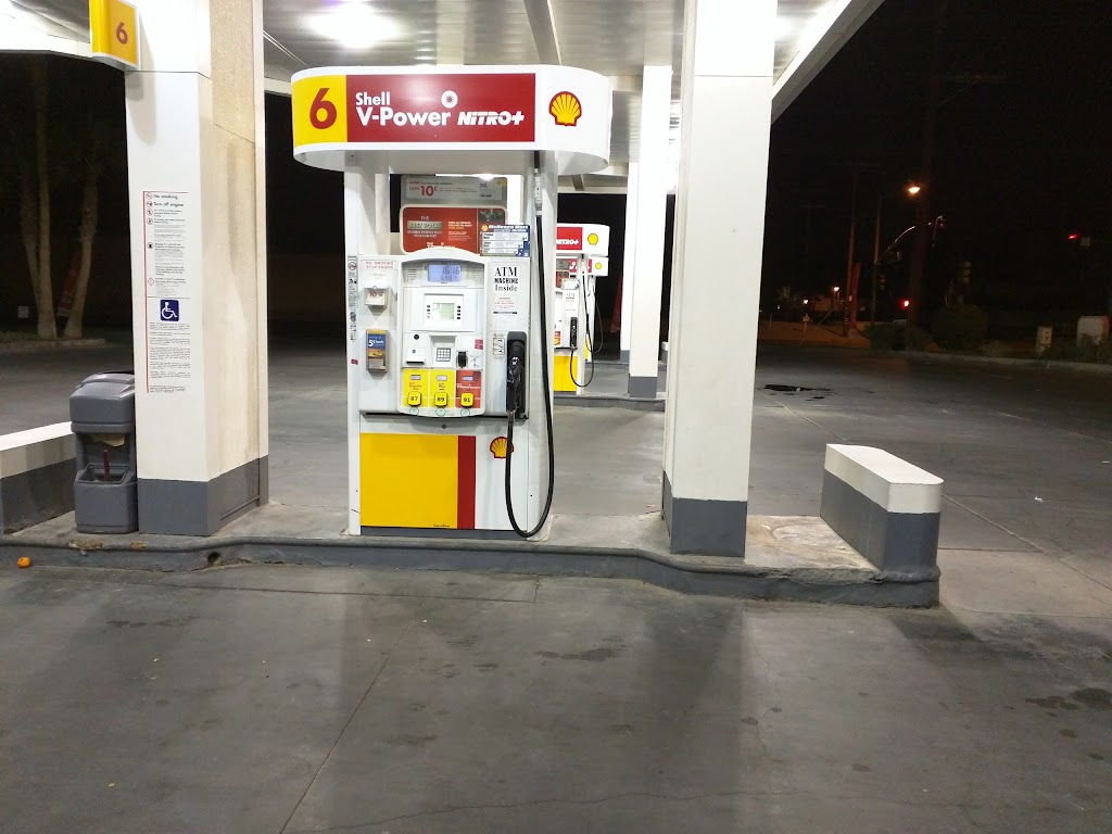 Shell | restaurant | 478 E Main St, El Centro, CA 92243, USA | 7603372323 OR +1 760-337-2323