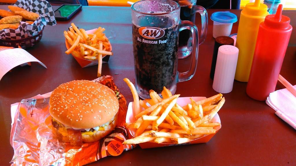 A&W Restaurant | restaurant | 2208 U.S. 9, Lake George, NY 12845, USA | 5186684681 OR +1 518-668-4681