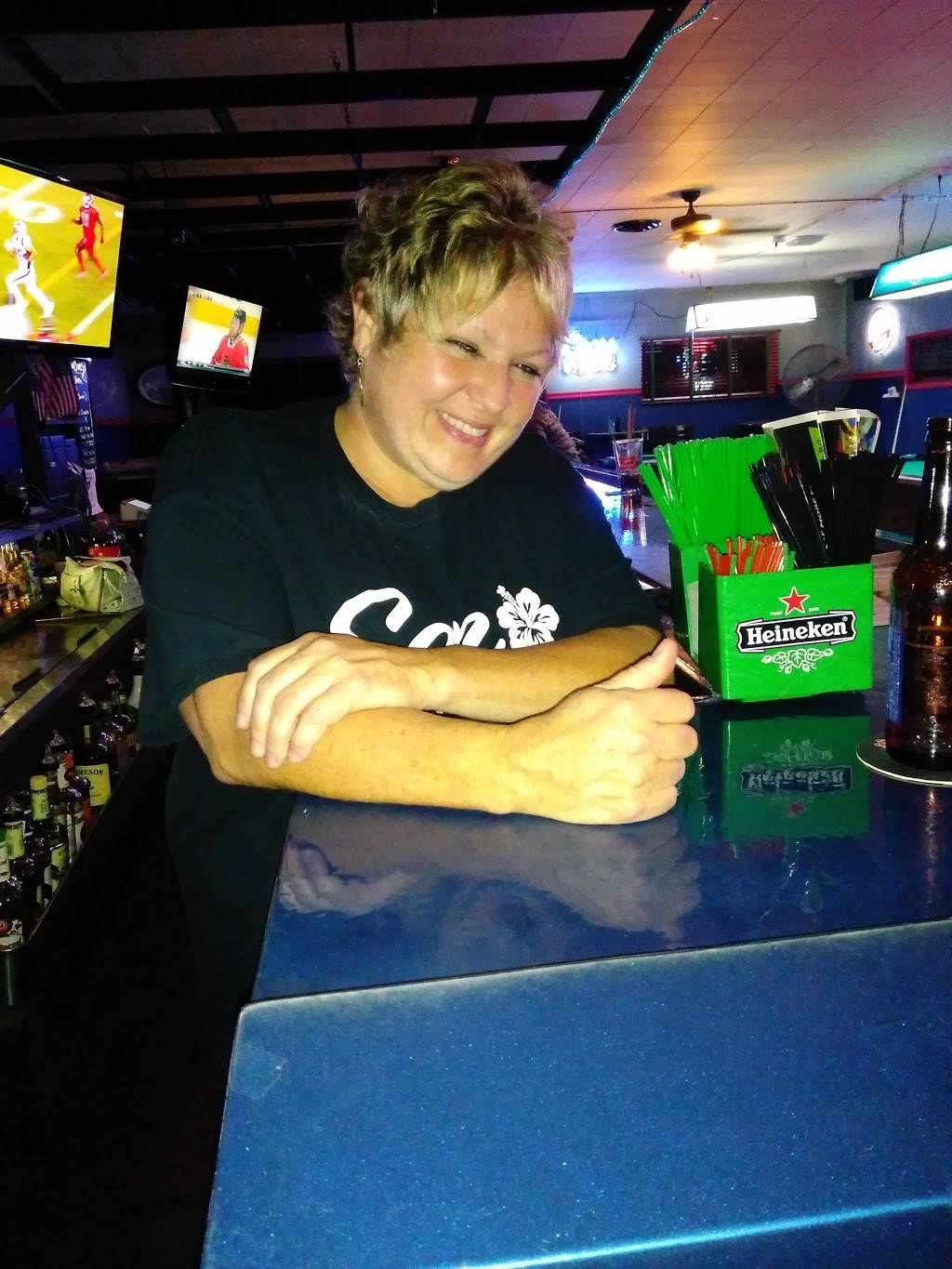 Addison & Clarks | restaurant | 37895 N Sheridan Rd, Beach Park, IL 60087, USA | 8476728783 OR +1 847-672-8783