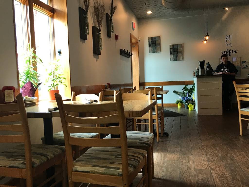 Elis Breakfast, Burgers, & Brews | restaurant | 12 Washington St, Natick, MA 01760, USA | 5085450669 OR +1 508-545-0669