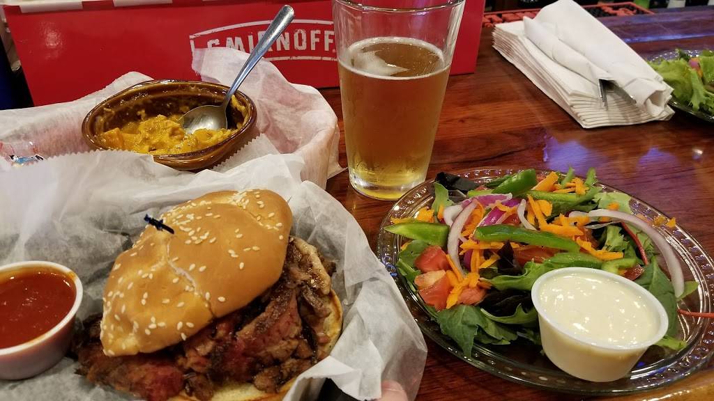 The Pigskin Bar and Grille | meal takeaway | 38 N Court St, Athens, OH 45701, USA | 7405945002 OR +1 740-594-5002