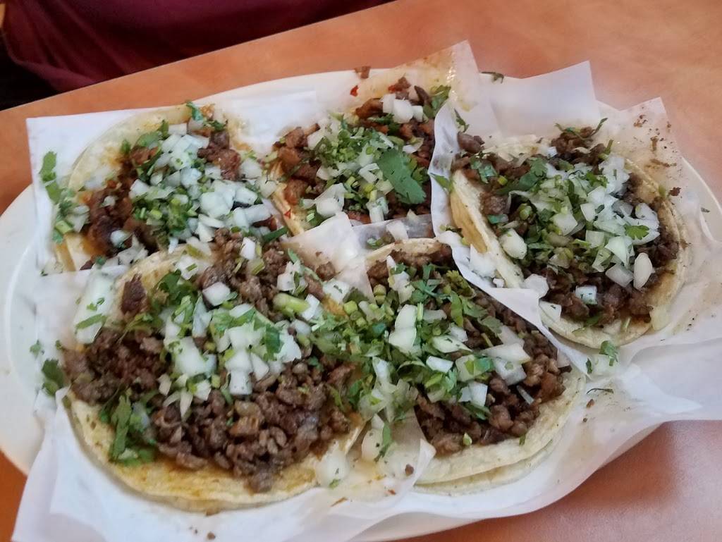 Los Comales Aurora | restaurant | 830 N Farnsworth Ave, Aurora, IL 60505, USA | 6308206988 OR +1 630-820-6988