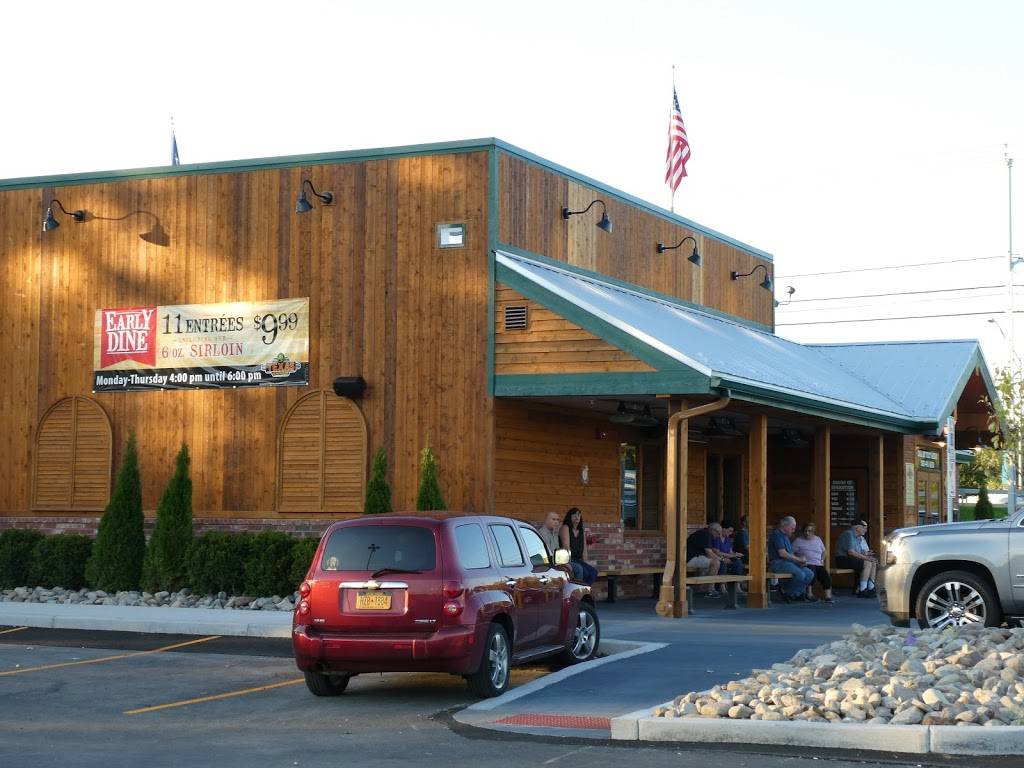 Texas Roadhouse | restaurant | 3065 W Ridge Rd, Rochester, NY 14626, USA | 5854410100 OR +1 585-441-0100