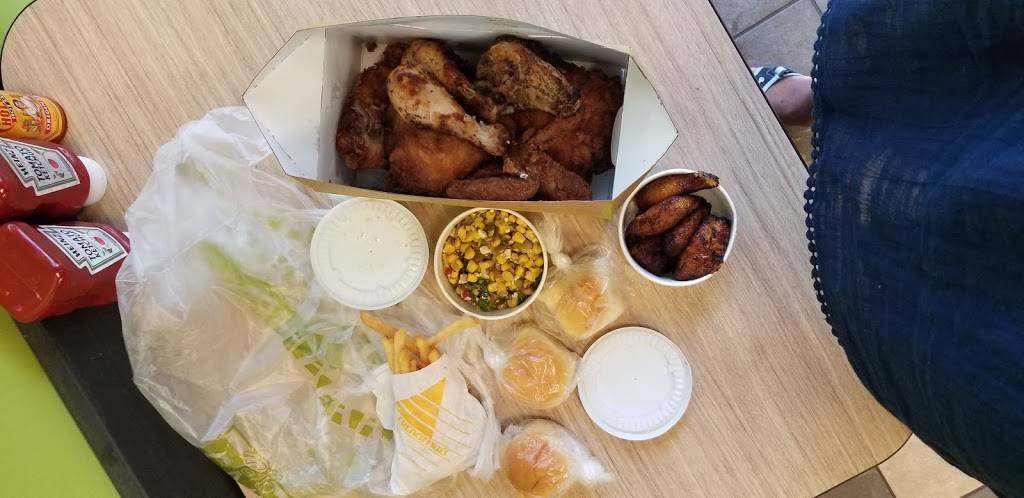 Pollo Campero | meal takeaway | 25 S Broad St, Elizabeth, NJ 07202, USA | 9083551383 OR +1 908-355-1383