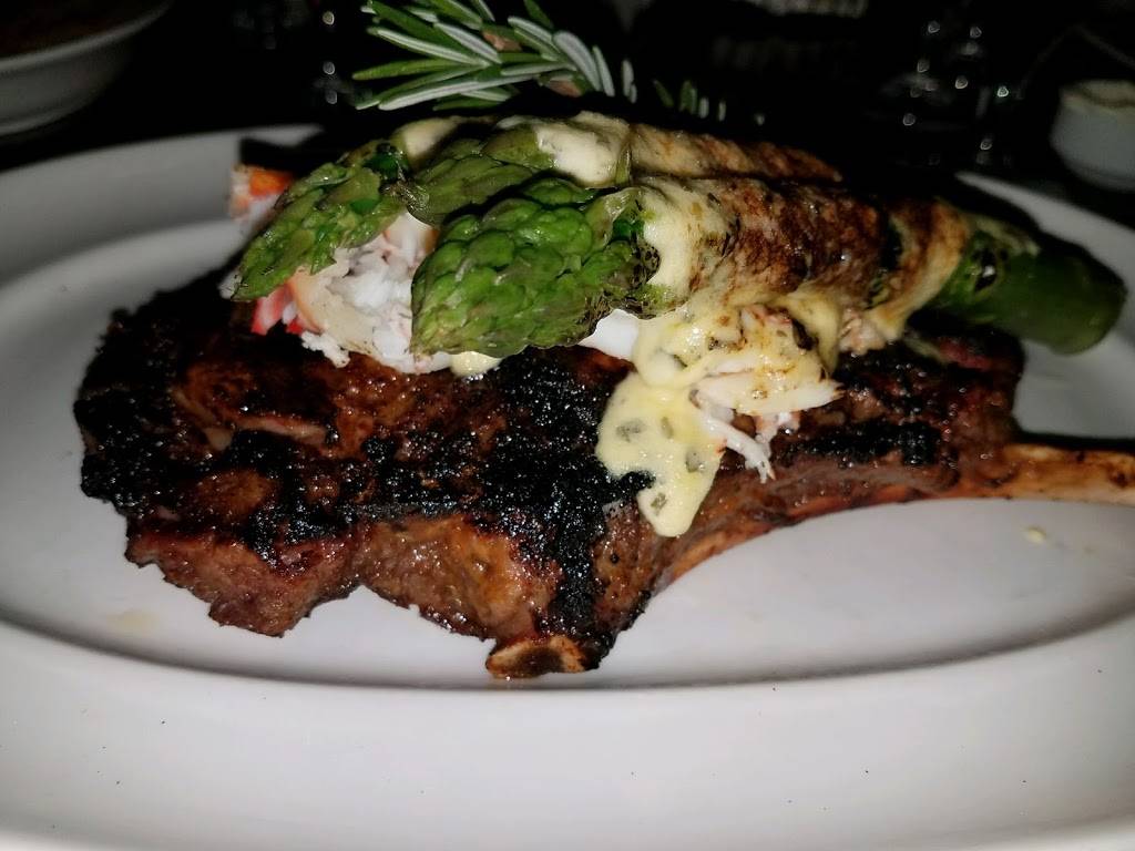 The Broiler | restaurant | 4111 Boulder Hwy, Las Vegas, NV 89121, USA | 7024327743 OR +1 702-432-7743