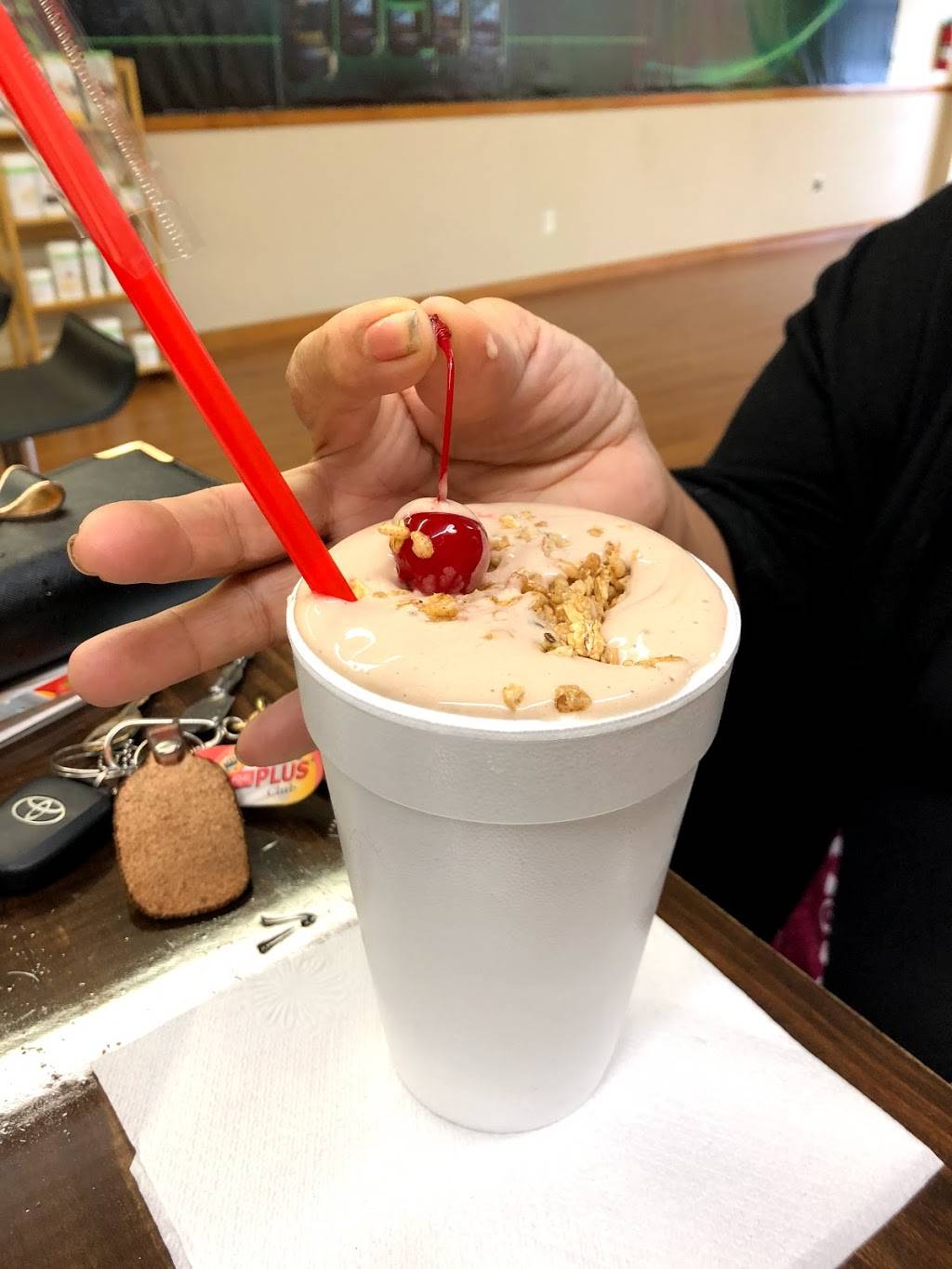 FITNESS AND NUTRITION VINI | restaurant | 15 Franklin St, Belleville, NJ 07109, USA | 2013621077 OR +1 201-362-1077