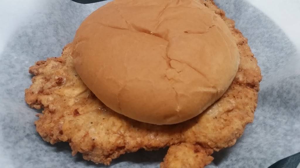 TJs Mainstreet Grill | restaurant | 309 Maple St, Overbrook, KS 66524, USA | 7856653395 OR +1 785-665-3395