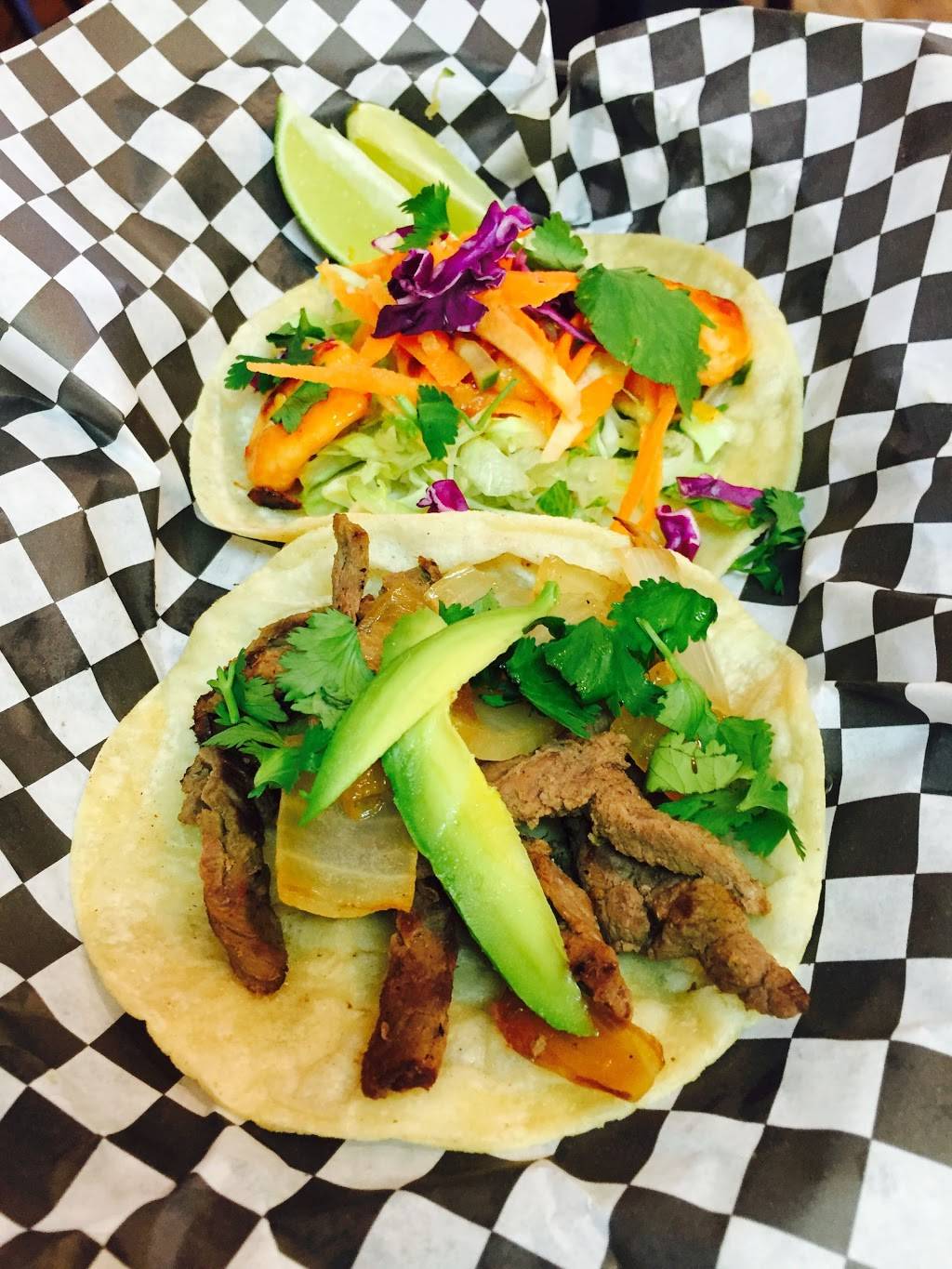 Fireside Chicken and Tacos | restaurant | 2332 Greencrest Blvd, Rockwall, TX 75087, USA | 9727227003 OR +1 972-722-7003