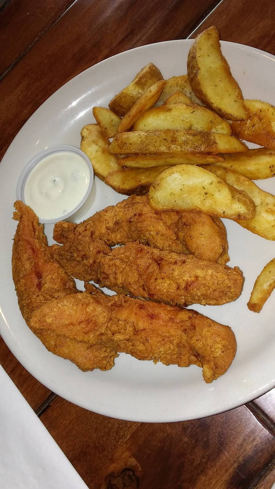 Lawrences Pub and Eatery | restaurant | 46 E Main St, Benton, WI 53803, USA | 6087594000 OR +1 608-759-4000