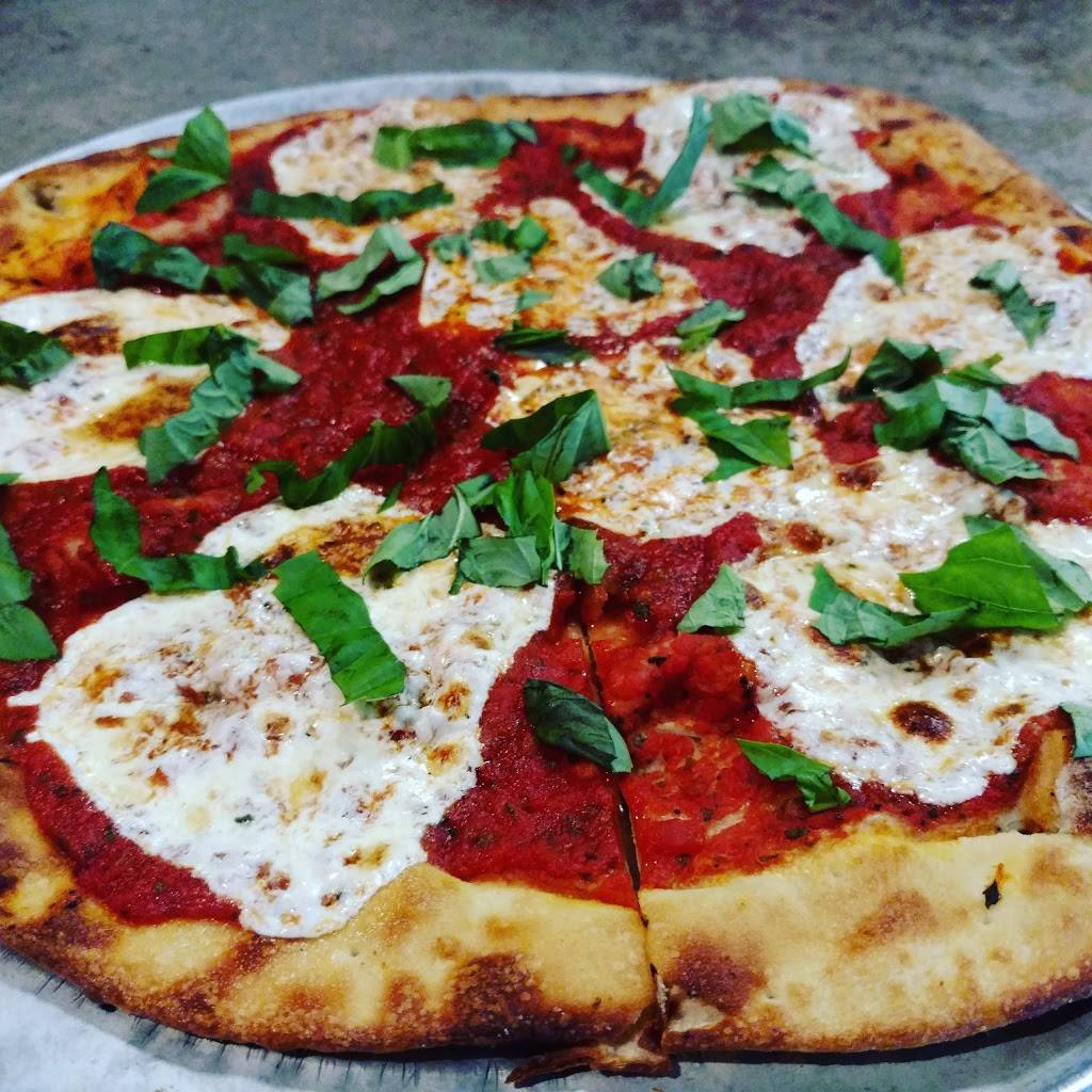 Salty Caper Wood Fired Pizza | restaurant | 134 Mooresville Commons Way, Mooresville, NC 28117, USA | 7046601112 OR +1 704-660-1112