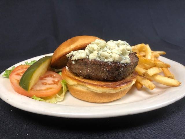 PJs Tavern | restaurant | 123 W Jefferson Ave, Kirkwood, MO 63122, USA | 3149662001 OR +1 314-966-2001