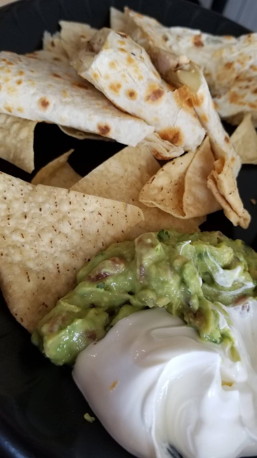 Baja Fresh Mexican Grill | restaurant | 13940 Lee Jackson Memorial Hwy, Chantilly, VA 20151, USA | 7033783804 OR +1 703-378-3804