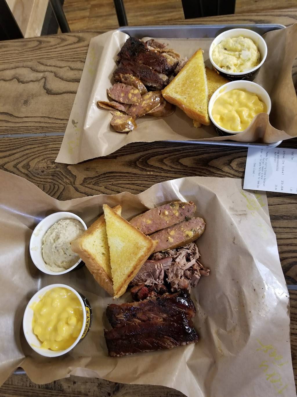 Dickeys Barbecue Pit | restaurant | 2815 W Peoria Ave, Phoenix, AZ 85029, USA | 6026033377 OR +1 602-603-3377