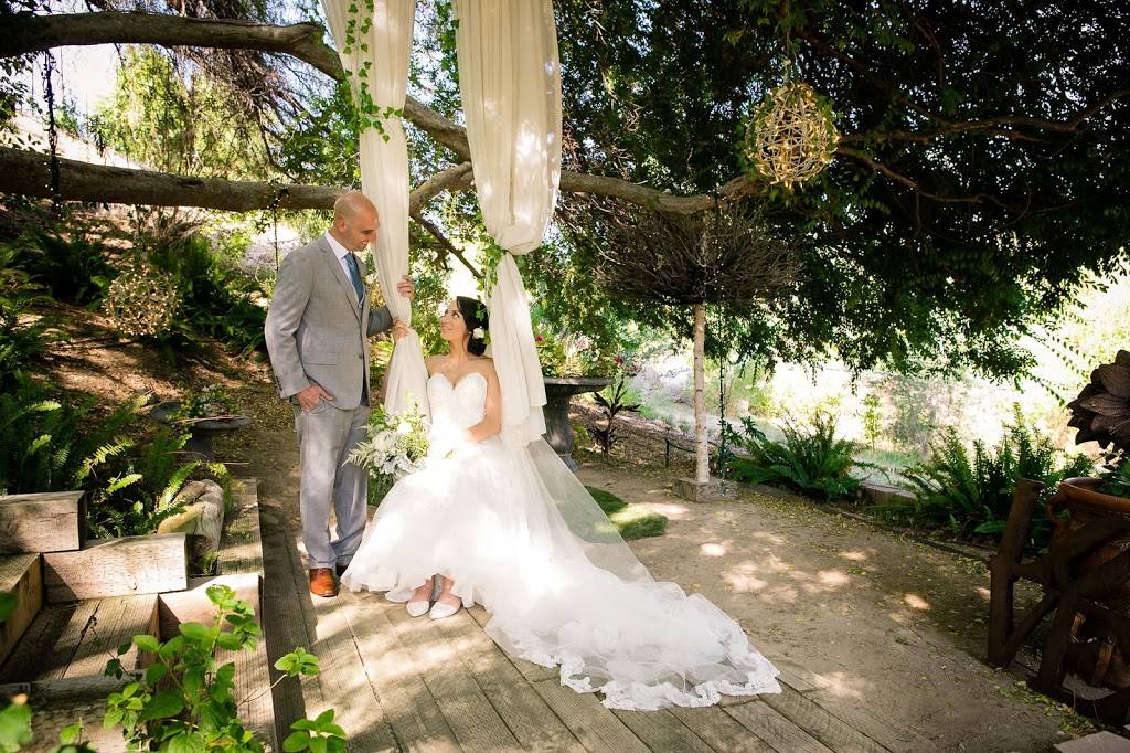 The Vineyards | restaurant | 2525 Stow St, Simi Valley, CA 93063, USA | 8055832525 OR +1 805-583-2525