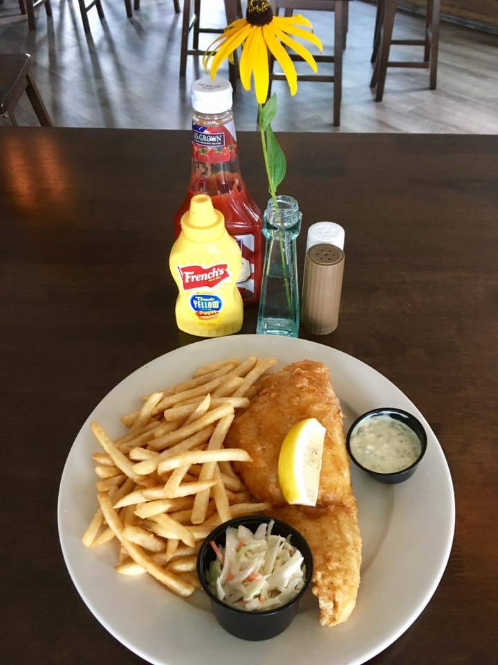 The Bayfront | restaurant | 8106 W Port Bay Rd, Wolcott, NY 14590, USA | 3159054242 OR +1 315-905-4242