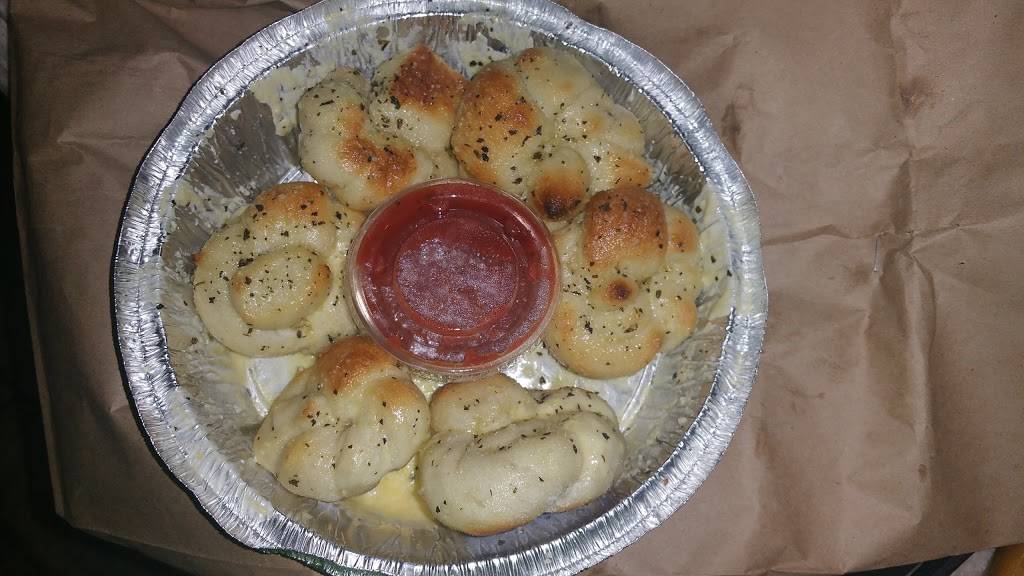 Westshore Pizza Valrico | meal delivery | 3327 Lithia Pinecrest Rd, Valrico, FL 33596, USA | 8136629800 OR +1 813-662-9800