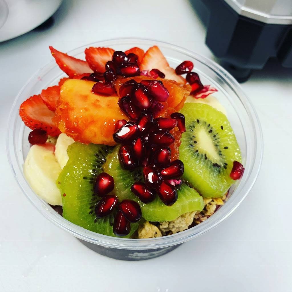 Berry Boss Acai | restaurant | 4615 4th St N, St. Petersburg, FL 33703, USA | 7277670458 OR +1 727-767-0458