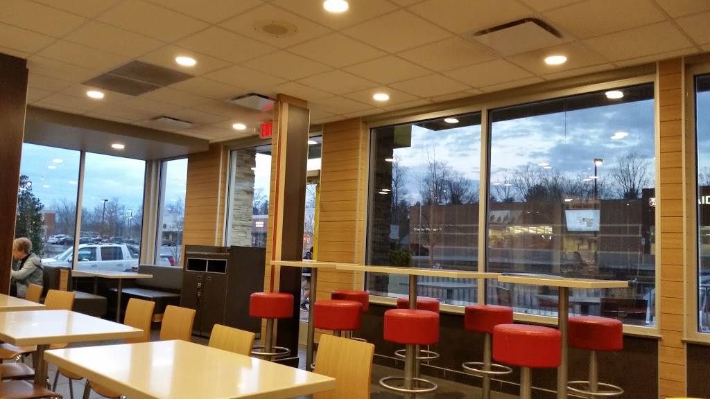McDonalds | cafe | 630 Spartanburg Hwy, Hendersonville, NC 28792, USA | 8286971672 OR +1 828-697-1672