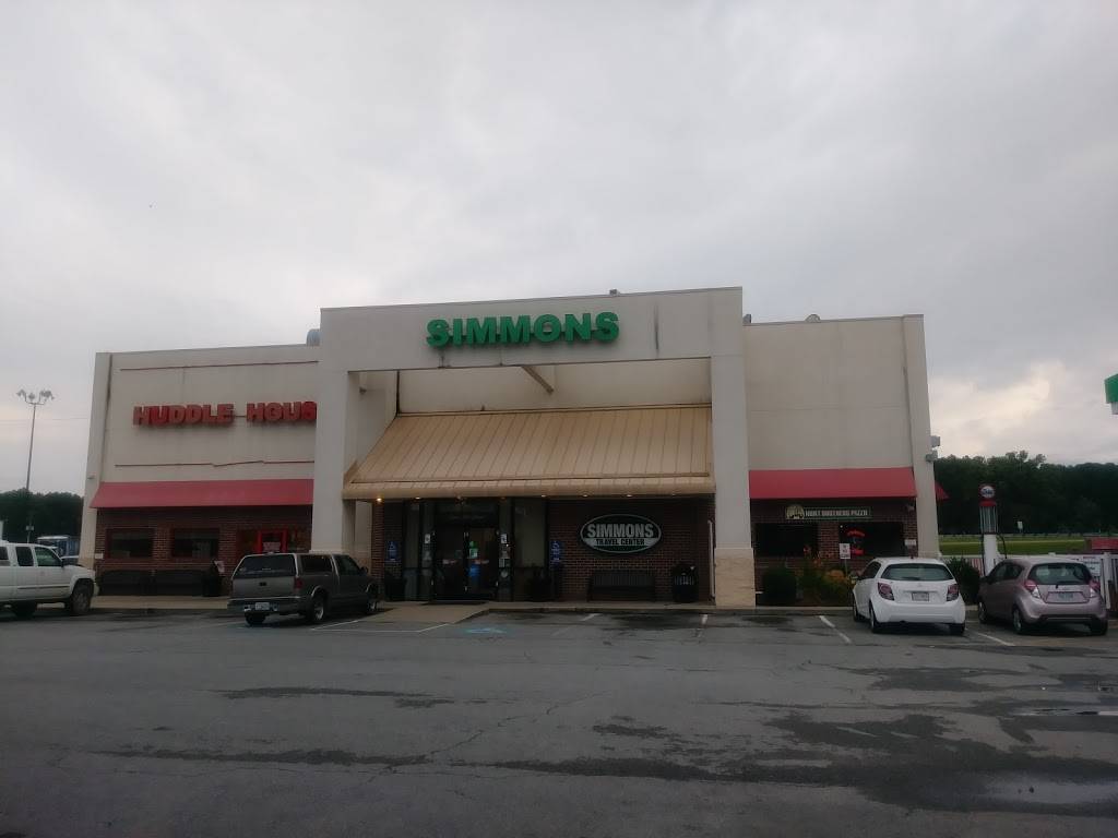 Huddle House | meal takeaway | 1589 Skippers Rd, Emporia, VA 23847, USA | 4346342829 OR +1 434-634-2829