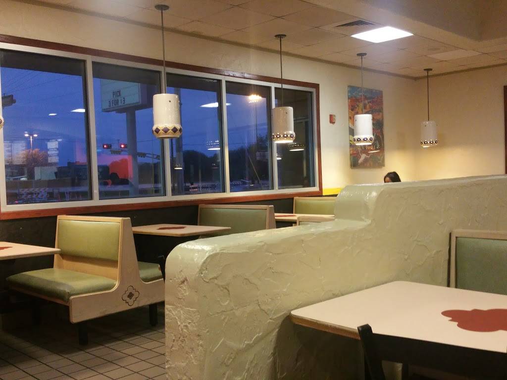 Taco Bueno | restaurant | 5380 N Beach St, Haltom City, TX 76137, USA | 8174279483 OR +1 817-427-9483