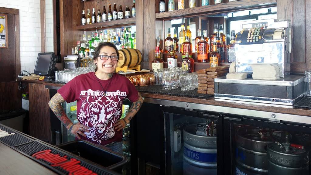 The Harding Tavern | restaurant | 2732 N Milwaukee Ave, Chicago, IL 60647, USA | 7736979340 OR +1 773-697-9340