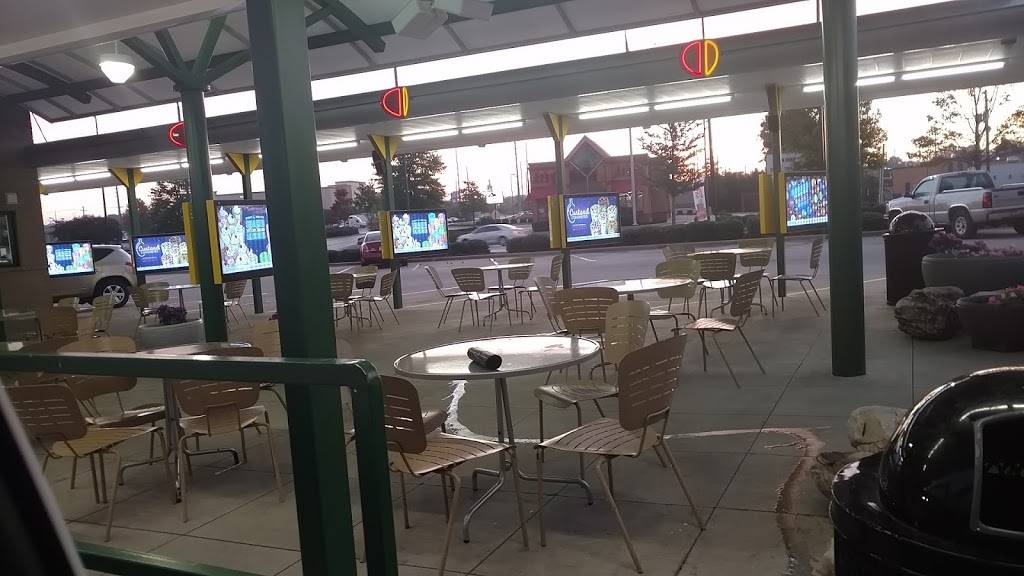 Sonic Drive-In | restaurant | 354 E Meighan Blvd, Gadsden, AL 35903, USA | 2565438183 OR +1 256-543-8183