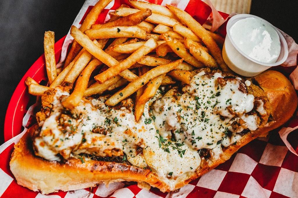 Bayou Boys Po-Boys | restaurant | 13335 TX-36, Needville, TX 77461, USA | 9797937276 OR +1 979-793-7276