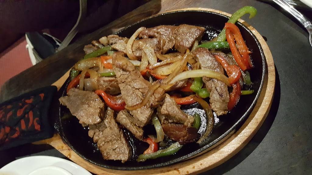 Mojito Latin Cuisine and Bar | restaurant | 700 S Rosemary Ave, West Palm Beach, FL 33401, USA | 5618326888 OR +1 561-832-6888