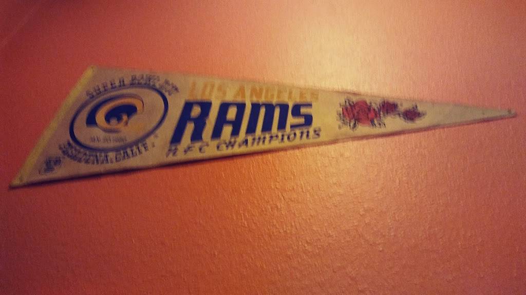 T K Burgers | restaurant | 2210 S Lyon St, Santa Ana, CA 92705, USA | 7145455100 OR +1 714-545-5100