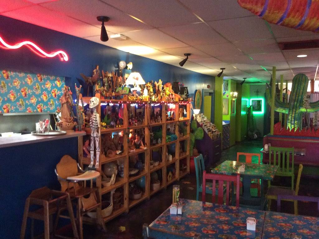 Adelante Restaurant | restaurant | 21 Brees Blvd, San Antonio, TX 78209, USA | 2108227681 OR +1 210-822-7681