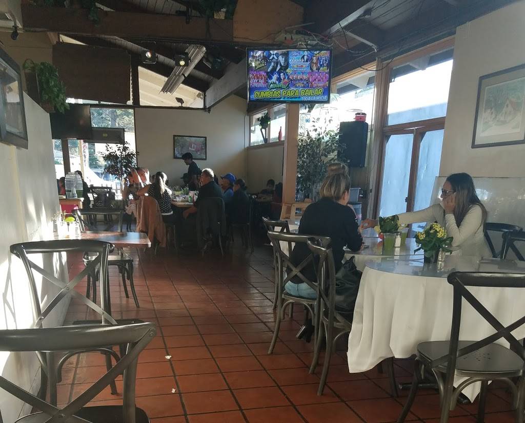 La Guerrerita Mexican Food | restaurant | 5698 Hollister Ave, Goleta, CA 93117, USA | 8059643136 OR +1 805-964-3136