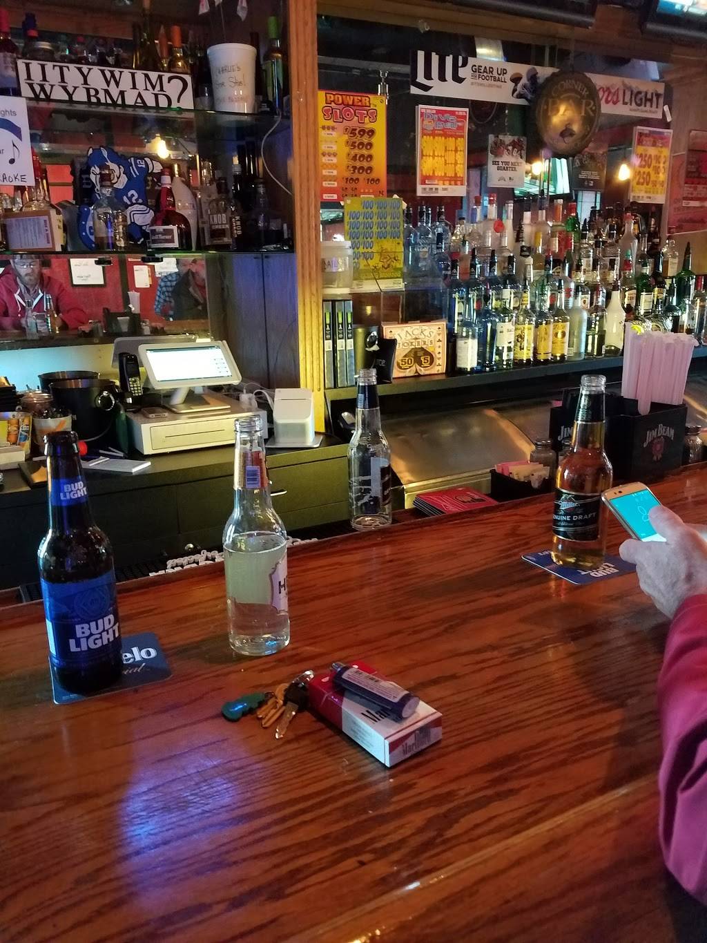 Corner Bar | restaurant | 5506 S Meridian St, Indianapolis, IN 46217, USA | 3179417098 OR +1 317-941-7098