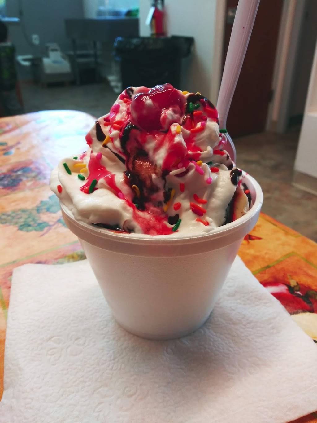 Emily’s Snacks | meal takeaway | 205 N King St, Seguin, TX 78155, USA | 9564087996 OR +1 956-408-7996