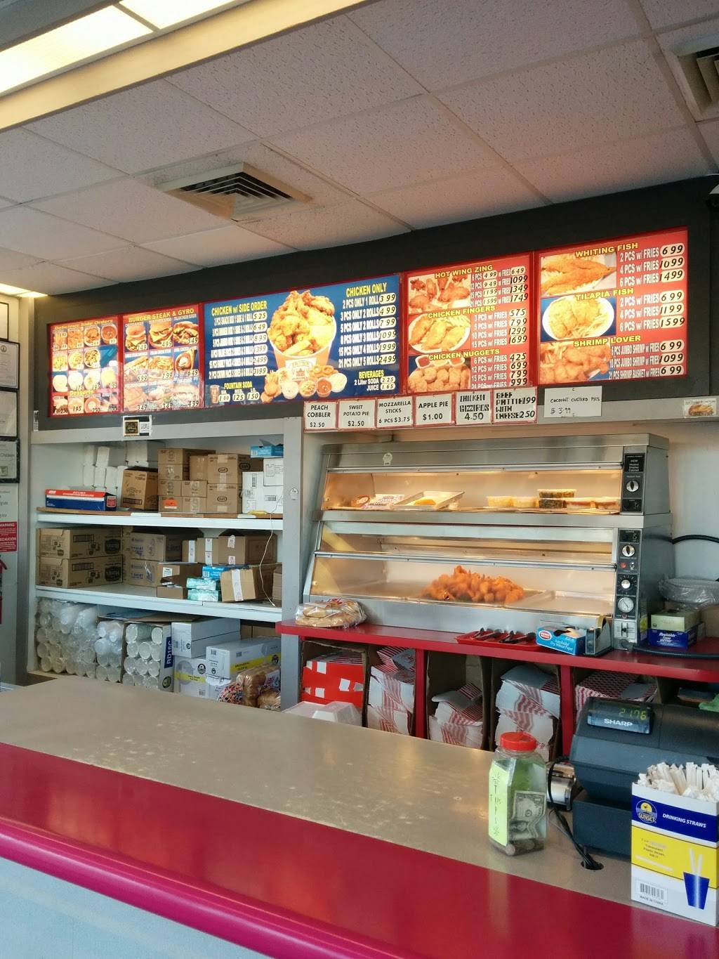 Crown Fried Chicken | restaurant | 11111 Jefferson Ave, Newport News, VA 23601, USA | 7575950055 OR +1 757-595-0055