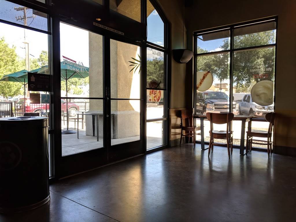 Starbucks | cafe | 1255 Lillian Ave A, Escalon, CA 95320, USA | 2098387920 OR +1 209-838-7920