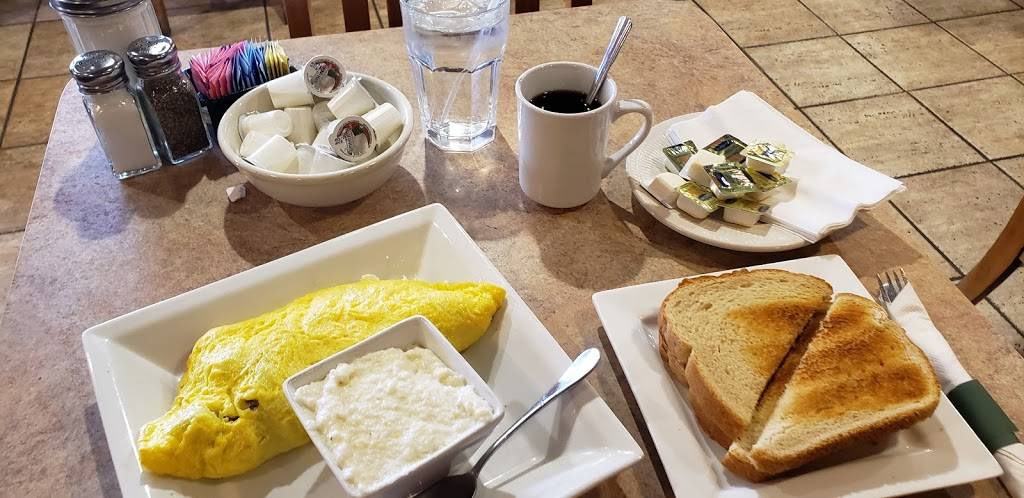 Markos Cozy Cafe | restaurant | 24818 Southfield Rd, Southfield, MI 48075, USA | 2485574324 OR +1 248-557-4324