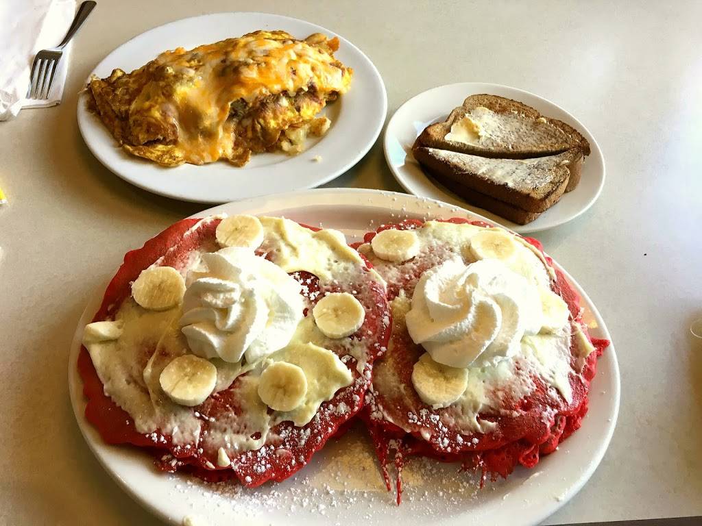 3 Brothers Diner | restaurant | 242 White St, Danbury, CT 06810, USA | 2037486008 OR +1 203-748-6008