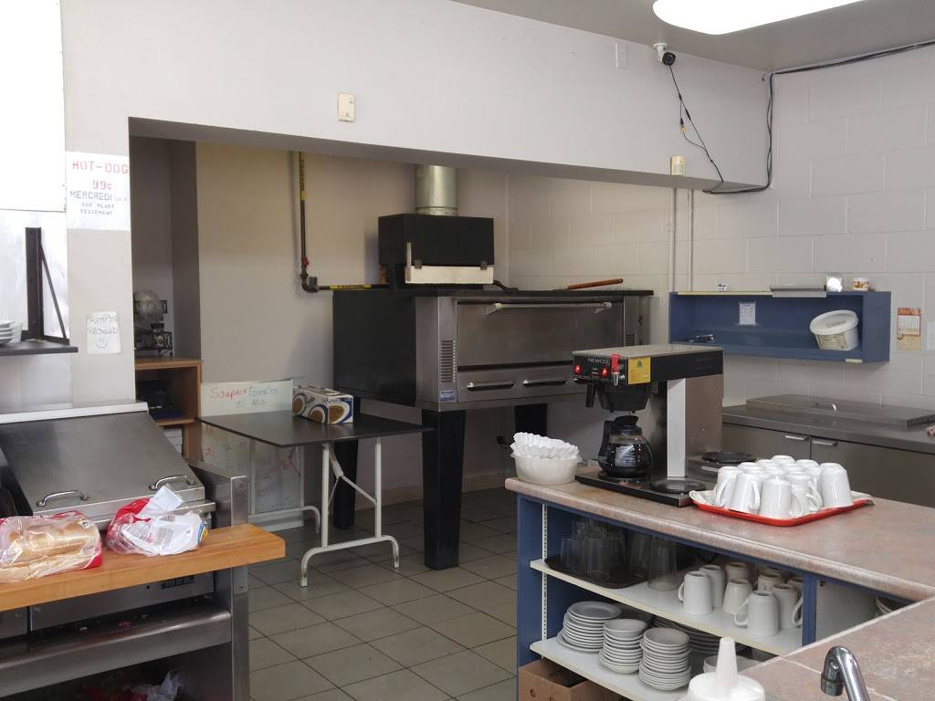 Cantine Saint-Pie | restaurant | 161 Rue Roy, Saint-Pie, QC J0H 1W0, Canada | 4507725555 OR +1 450-772-5555