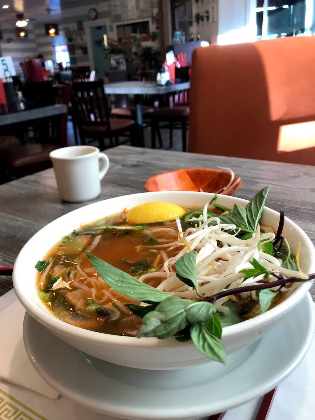 Pho Passion | restaurant | 301 E Santa Clara St, San Jose, CA 95113, USA | 4083204425 OR +1 408-320-4425