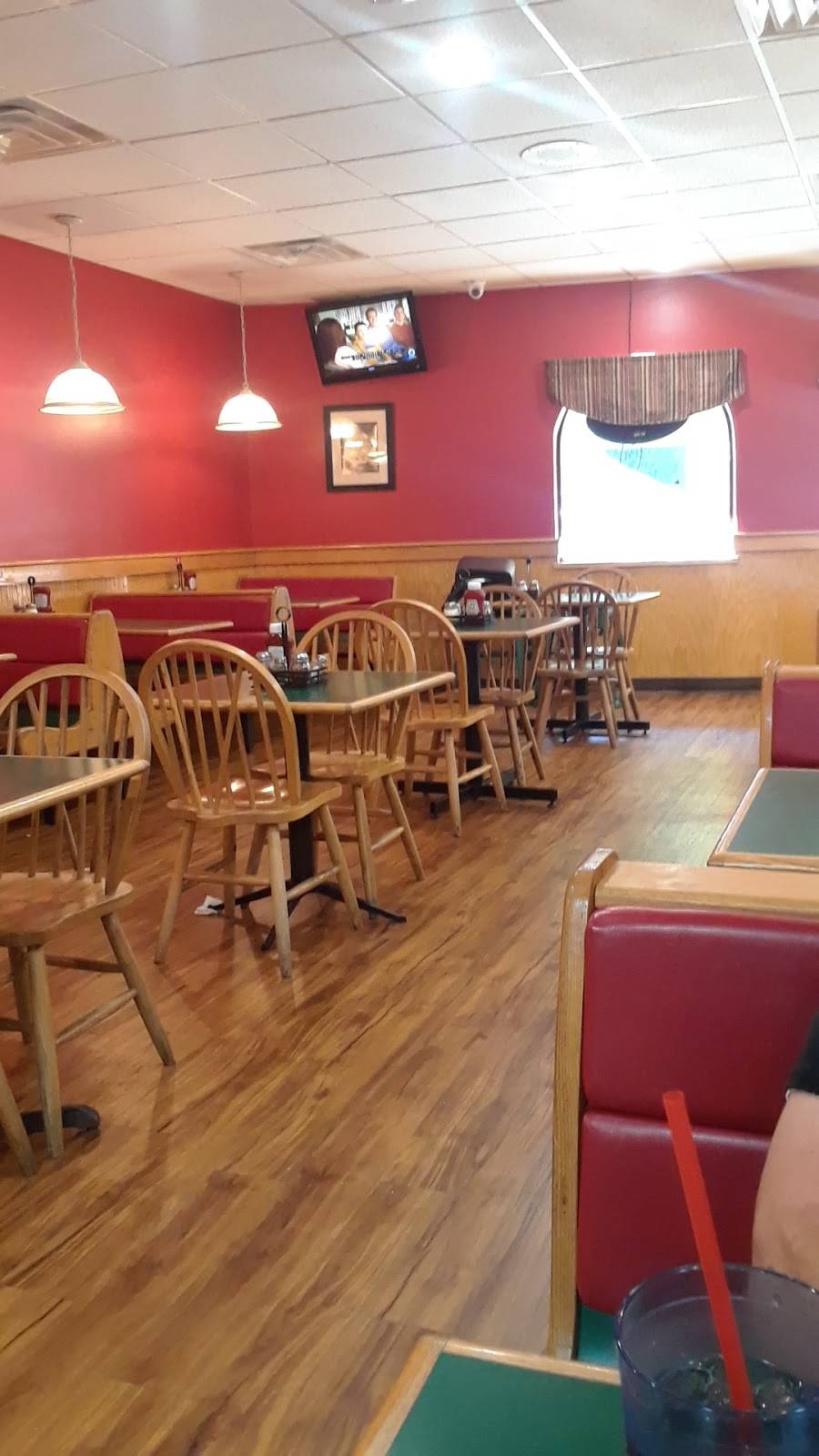 Ginos Pizza & Spaghetti House | meal delivery | 1 Elk Dr, Elkview, WV 25306, USA | 3049657031 OR +1 304-965-7031