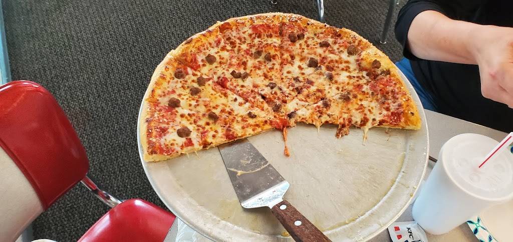 Pinos Sicilian Pizzeria | restaurant | 2205 U Ave, Williamsburg, IA 52361, USA | 3196681414 OR +1 319-668-1414