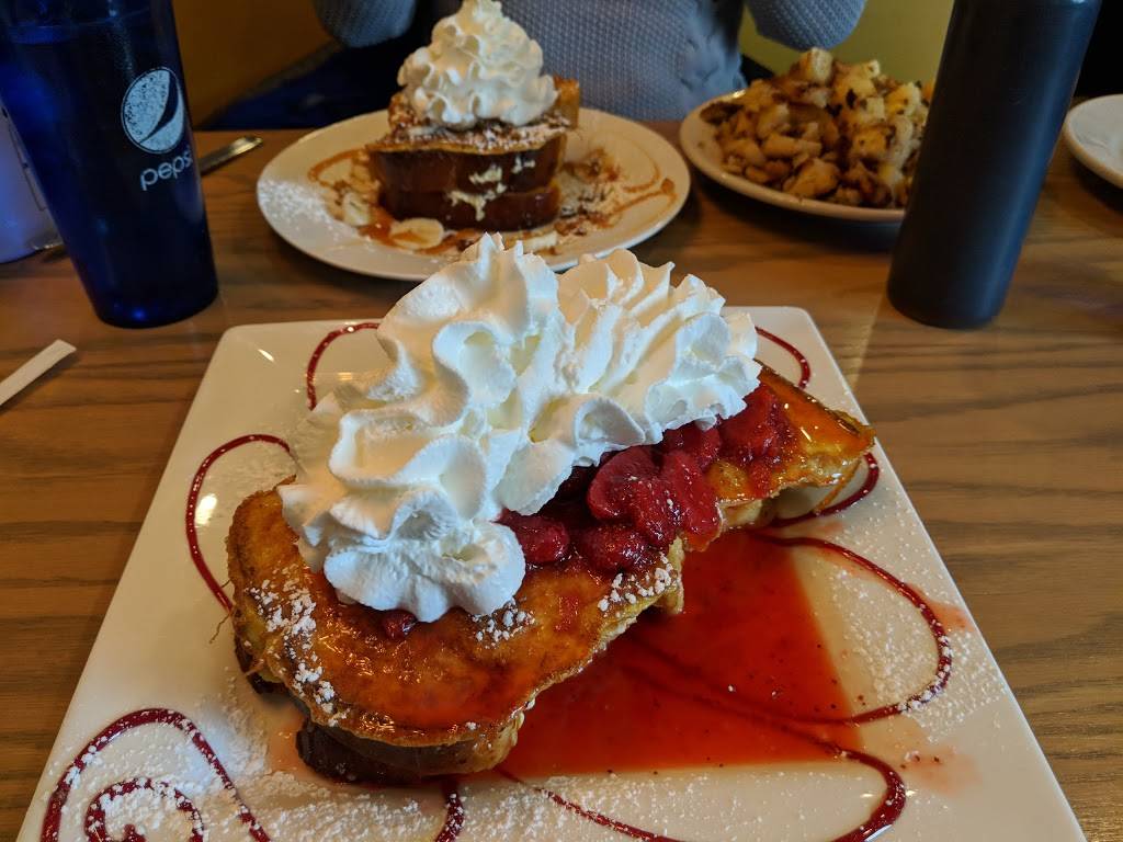 Bellingham Palace | restaurant | 90 Pulaski Blvd, Bellingham, MA 02019, USA | 5088831074 OR +1 508-883-1074