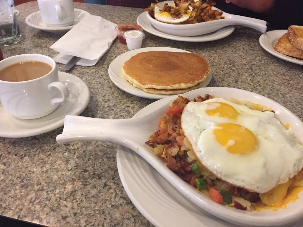 Main Street Cafe | restaurant | 2 W St Charles Rd # 1 #1, Lombard, IL 60148, USA | 6306295211 OR +1 630-629-5211