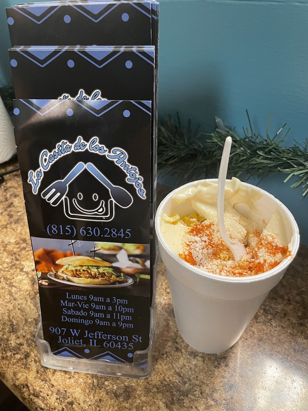 La Casita de Los Antojos | restaurant | 907 W Jefferson St, Joliet, IL 60435, USA | 8156302845 OR +1 815-630-2845