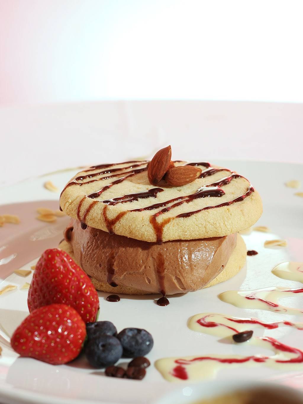 The Westover Inn | restaurant | 300 Thomas St, St. Marys, ON N4X 1B1, Canada | 5192842977 OR +1 519-284-2977